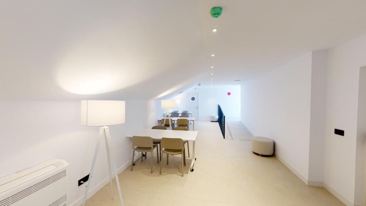 Residencia Universitaria Resa Malaga Centro Eksteriør bilde