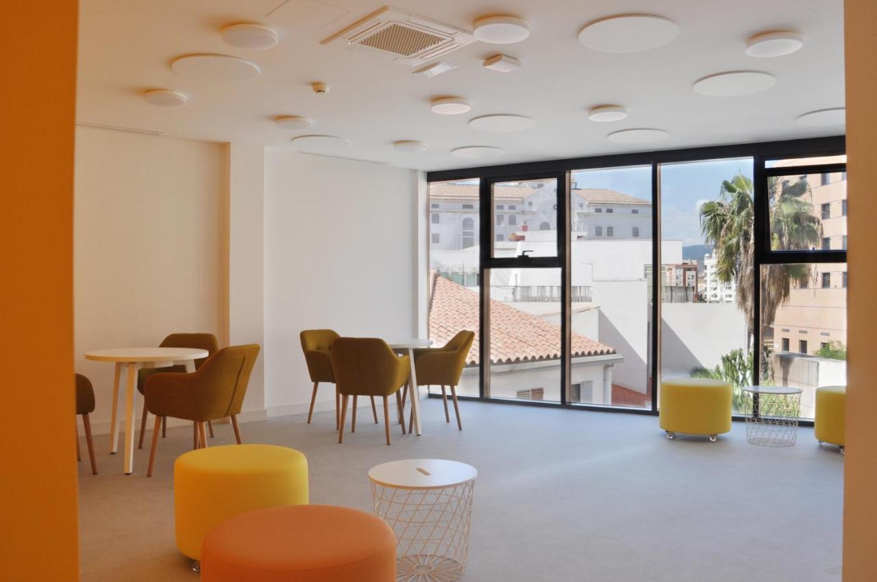 Residencia Universitaria Resa Malaga Centro Eksteriør bilde